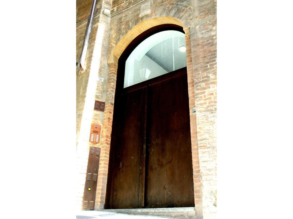 Il Tolomei - Central In The Middle Of Main Street Siena Quarto foto